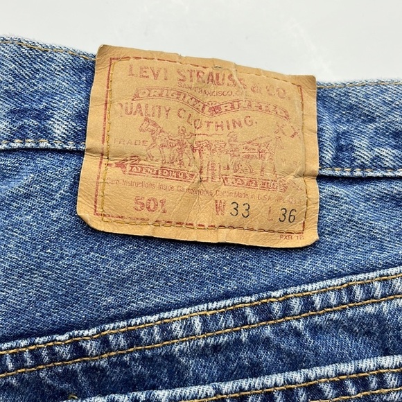 Vintage Levi’s 501 Classic Straight Leg Size 33 x 36 - Picture 10 of 16